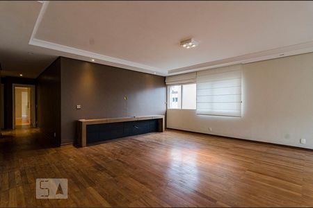 Sala de apartamento para alugar com 3 quartos, 215m² em Jardim Paulista, São Paulo