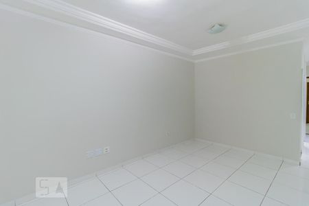 Sala de casa à venda com 2 quartos, 74m² em Itaquera, São Paulo