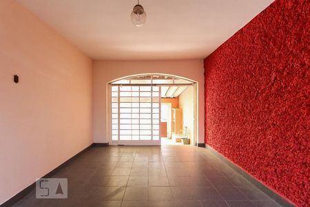 Sala 1 de casa à venda com 4 quartos, 200m² em Jardim Ester Yolanda, São Paulo