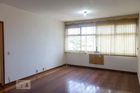 Sala de apartamento à venda com 4 quartos, 122m² em Grajau, Rio de Janeiro