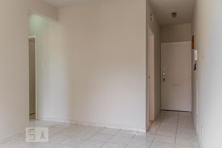 Sala de apartamento para alugar com 2 quartos, 48m² em Portuguesa, Rio de Janeiro