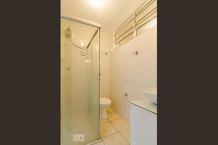 Banheiro da suíte de apartamento à venda com 3 quartos, 130m² em Cerqueira César, São Paulo