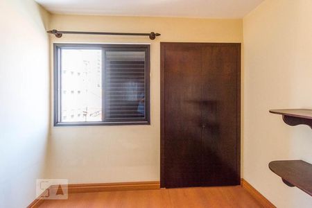 Quarto de apartamento para alugar com 2 quartos, 70m² em Centro, Osasco