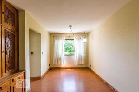 Sala de apartamento para alugar com 2 quartos, 70m² em Centro, Osasco