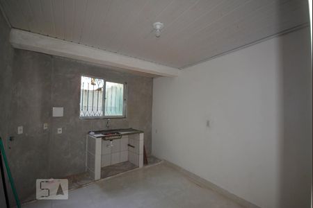 Cozinha de kitnet/studio para alugar com 1 quarto, 35m² em Recreio dos Bandeirantes, Rio de Janeiro