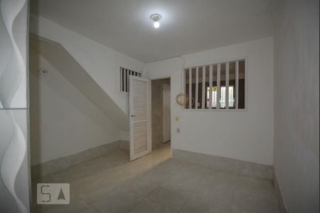 Kitnet Quarto de kitnet/studio para alugar com 1 quarto, 35m² em Recreio dos Bandeirantes, Rio de Janeiro