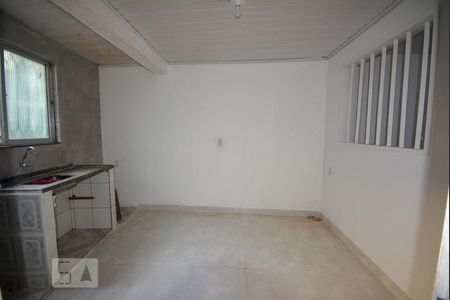 Cozinha de kitnet/studio para alugar com 1 quarto, 35m² em Recreio dos Bandeirantes, Rio de Janeiro