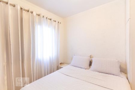 Suíte  de apartamento à venda com 3 quartos, 76m² em Vila Olímpia, São Paulo