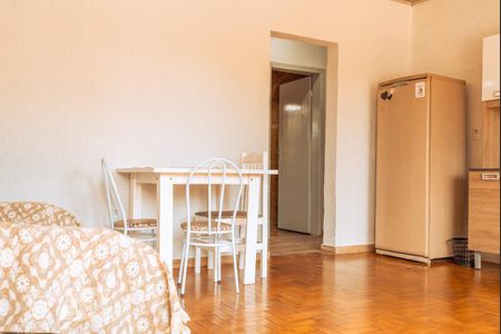 Sala e Cozinha de apartamento à venda com 1 quarto, 40m² em Igara, Canoas