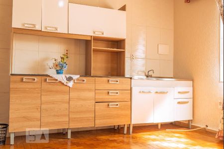 Cozinha de apartamento à venda com 1 quarto, 40m² em Igara, Canoas