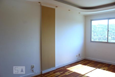 Sala de apartamento à venda com 3 quartos, 64m² em Jardim Utinga, Santo André