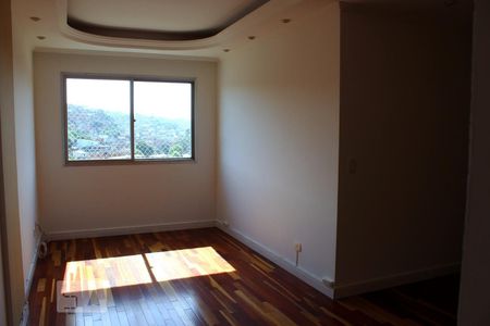 Sala de apartamento à venda com 3 quartos, 64m² em Jardim Utinga, Santo André