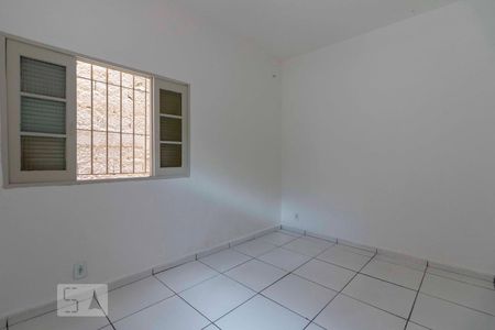 Quarto de casa para alugar com 1 quarto, 40m² em Vila Campanela, São Paulo