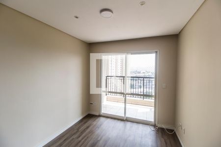 Sala de TV de apartamento para alugar com 2 quartos, 69m² em Jardim Tupanci, Barueri