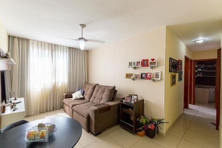 Sala de apartamento à venda com 3 quartos, 70m² em Santa Rosa, Niterói