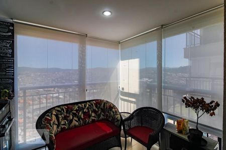 Varanda de kitnet/studio à venda com 1 quarto, 39m² em Jardim Flor da Montanha, Guarulhos