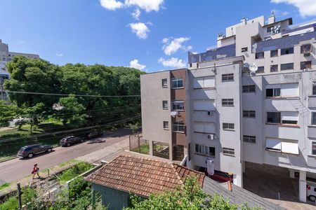 vista da sala de apartamento para alugar com 2 quartos, 70m² em Passo da Areia, Porto Alegre