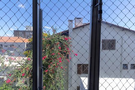 Vista do Quarto 1 de apartamento para alugar com 2 quartos, 70m² em Passo da Areia, Porto Alegre