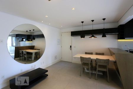 Sala de apartamento para alugar com 2 quartos, 69m² em Vila Gertrudes, São Paulo