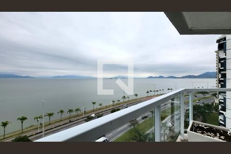 Vista da Sacada de apartamento para alugar com 3 quartos, 166m² em Agronômica, Florianópolis