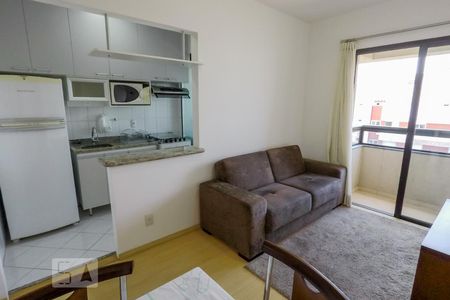 Sala de apartamento para alugar com 1 quarto, 40m² em Vila Mariana, São Paulo