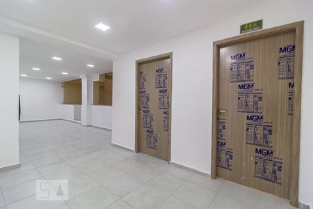 Apartamento à venda com 49m², 2 quartos e 1 vaga Apartamento à venda com 49m², 2 quartos e 1 vagaHall