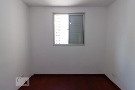 Quarto 2 de apartamento à venda com 3 quartos, 75m² em Continental, Osasco