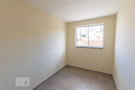 Quarto 1 de apartamento para alugar com 2 quartos, 37m² em Centro, Diadema