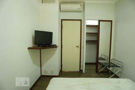 Quarto de kitnet/studio para alugar com 1 quarto, 48m² em Consolação, São Paulo