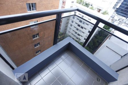 Varanda de kitnet/studio para alugar com 1 quarto, 48m² em Consolação, São Paulo