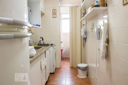 Cozinha de apartamento à venda com 2 quartos, 64m² em Chácara Inglesa, São Paulo