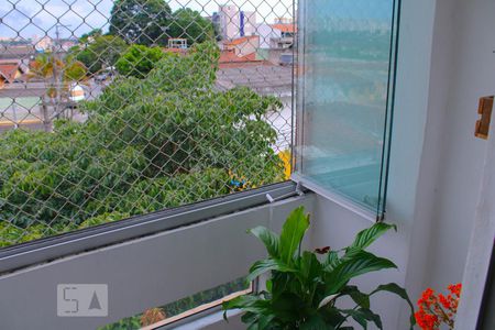 Sacada de apartamento para alugar com 2 quartos, 58m² em Chácara Agrindus, Taboão da Serra