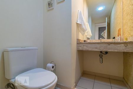 Lavabo de apartamento para alugar com 3 quartos, 168m² em Alphaville Industrial, Barueri