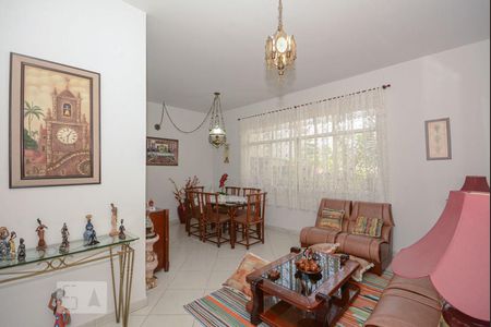 Sala de casa à venda com 4 quartos, 270m² em Taquara, Rio de Janeiro
