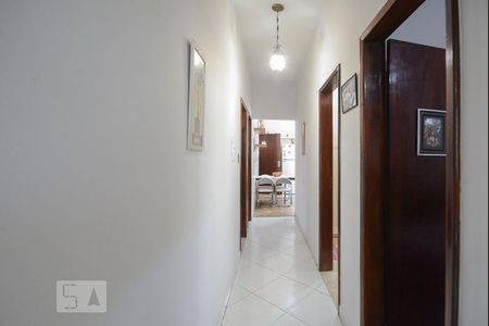 Corredor de casa à venda com 4 quartos, 270m² em Taquara, Rio de Janeiro