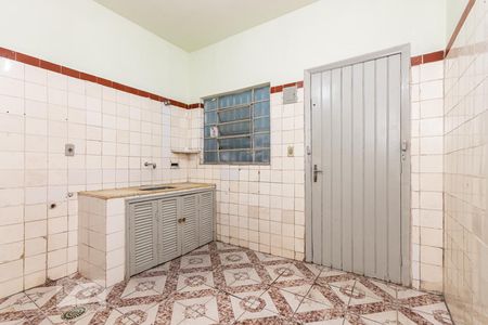 Cozinha de casa para alugar com 1 quarto, 40m² em Vila Ré, São Paulo