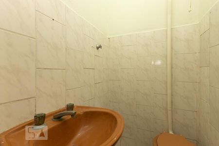 Banheiro de casa para alugar com 1 quarto, 40m² em Vila Ré, São Paulo