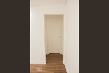 Corredor dos Quartos de apartamento à venda com 2 quartos, 65m² em Vila Olímpia, São Paulo