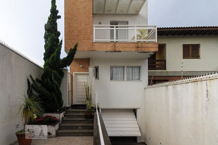 Fachada de casa à venda com 3 quartos, 250m² em Vila Mafra, São Paulo