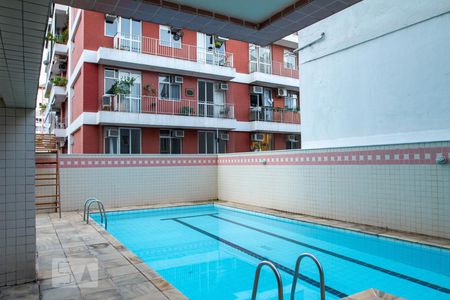 Apartamento para alugar com 92m², 2 quartos e 1 vaga Apartamento para alugar com 92m², 2 quartos e 1 vagaÁrea comum - Piscina