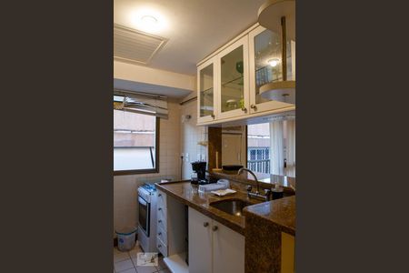 Apartamento para alugar com 92m², 2 quartos e 1 vaga Apartamento para alugar com 92m², 2 quartos e 1 vagaCozinha