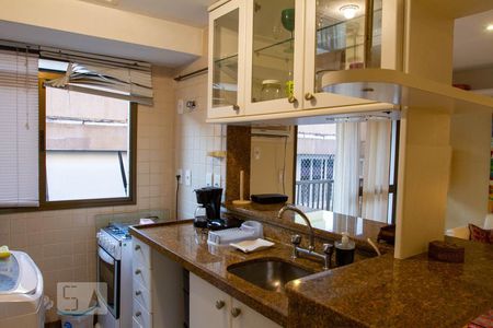 Apartamento para alugar com 92m², 2 quartos e 1 vaga Apartamento para alugar com 92m², 2 quartos e 1 vagaCozinha