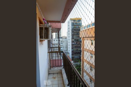 Apartamento para alugar com 92m², 2 quartos e 1 vaga Apartamento para alugar com 92m², 2 quartos e 1 vagaVaranda do Quarto 1 - Suíte