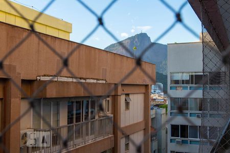 Apartamento para alugar com 92m², 2 quartos e 1 vaga Apartamento para alugar com 92m², 2 quartos e 1 vagaVista da Varanda do Quarto 1 - Suíte