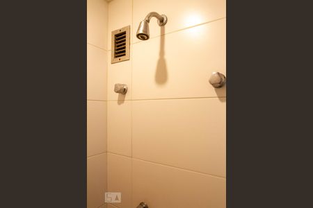 Apartamento para alugar com 92m², 2 quartos e 1 vaga Apartamento para alugar com 92m², 2 quartos e 1 vagaBanheiro do Quarto 2 - Suíte