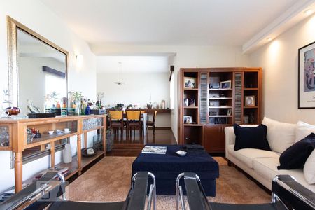 Sala de apartamento à venda com 4 quartos, 208m² em Jardim Prudência, São Paulo