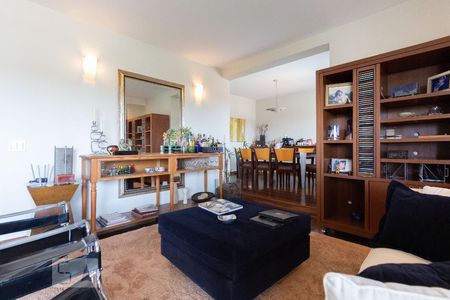 Sala de apartamento à venda com 4 quartos, 208m² em Jardim Prudência, São Paulo