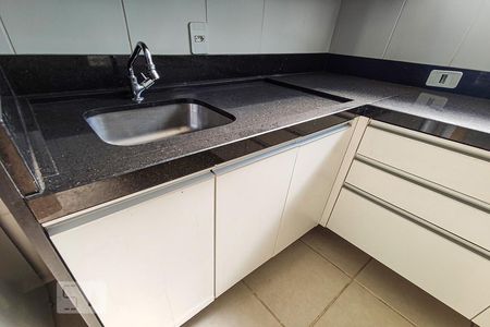 Cozinha - Armários de apartamento à venda com 2 quartos, 62m² em São Jorge, Novo Hamburgo