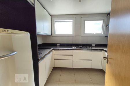 Cozinha de apartamento à venda com 2 quartos, 62m² em São Jorge, Novo Hamburgo