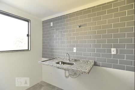 Sala e cozinha de apartamento para alugar com 1 quarto, 32m² em Vila Antonina, São Paulo